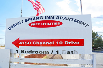 Desert Springs Apartments in Las Vegas, NV - Building Photo - Building Photo