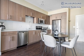 111 N Rengstorff Ave in Mountain View, CA - Building Photo - Building Photo