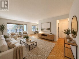 30 Upper Canada Dr in Toronto, ON - Building Photo