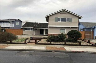 4769 Mowry Ave, Unit 4769-upstairs in Fremont, CA - Building Photo