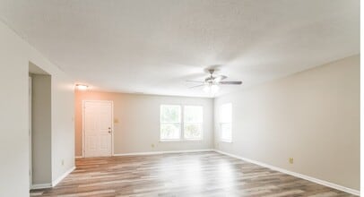 12836 E 131st St in Fishers, IN - Building Photo - Building Photo
