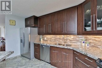 1131 Steeles Ave W in Toronto, ON - Building Photo - Building Photo