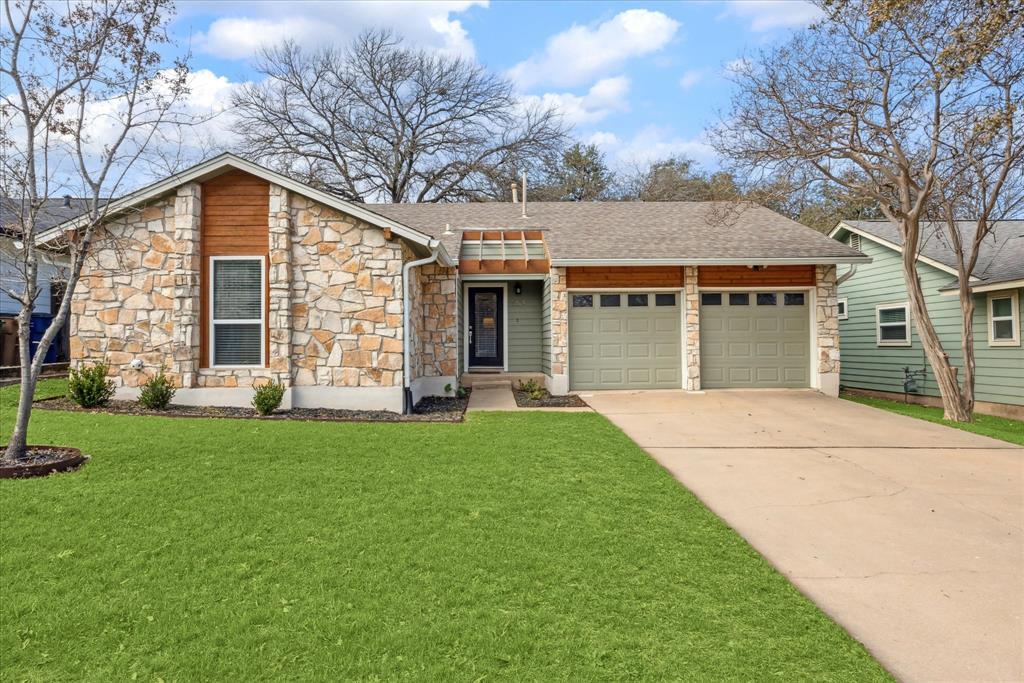 11614 Fast Horse Dr in Austin, TX - Building Photo