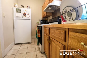 16 Fuller St in Brookline, MA - Foto de edificio - Building Photo