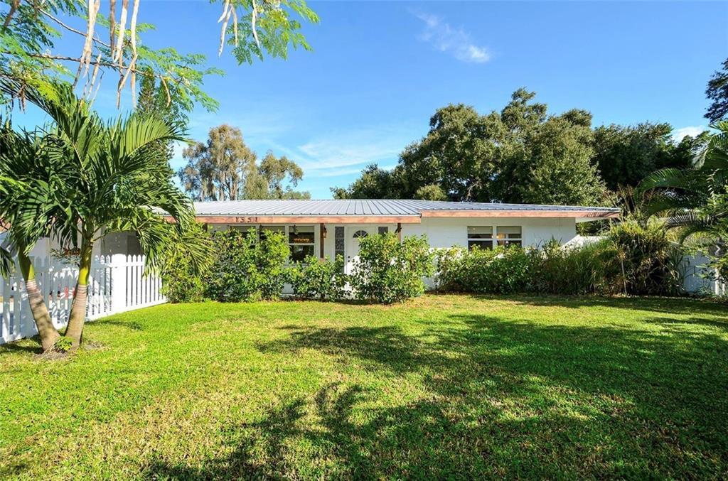 1351 22nd St in Sarasota, FL - Building Photo