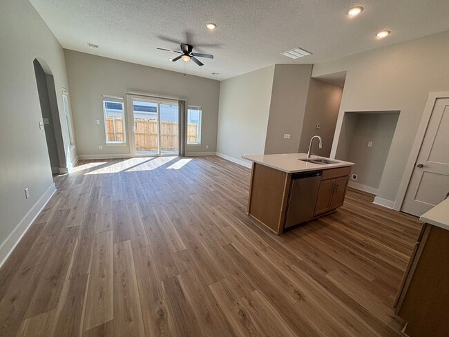 1823-1825 Hickory Creek St in Wichita, KS - Building Photo - Building Photo