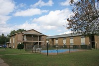 Trinity Place Apartments in Del City, OK - Building Photo - Building Photo