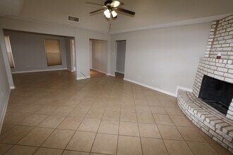 6223 Autumn Forest Dr in Houston, TX - Building Photo - Building Photo