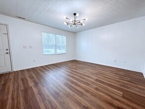 7257 Reynolds Crossing Dr in Reynoldsburg, OH - Building Photo - Building Photo