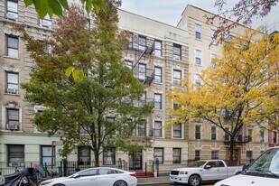 518-520 W 152nd St Apartments