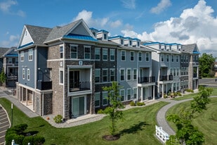 Amwell Terrace in Hillsborough, NJ - Building Photo