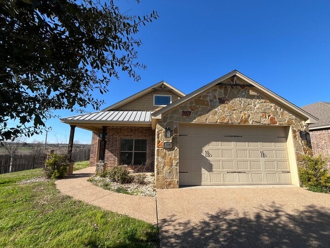 property at 3149 Silver Saddle Dr
