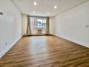 357 Faneuil St, Unit 7 in Boston, MA - Building Photo - Building Photo