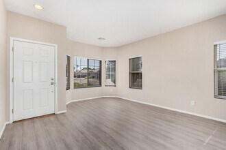 847 W Kroll Ave in Gilbert, AZ - Building Photo - Building Photo