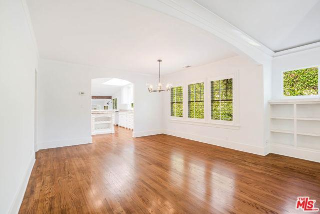property at 521 Westbourne Dr