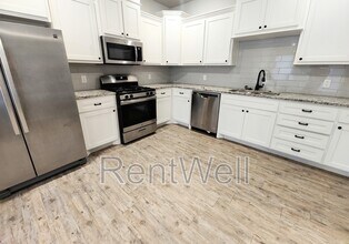 2215 Quitman Ave in Lubbock, TX - Building Photo - Building Photo