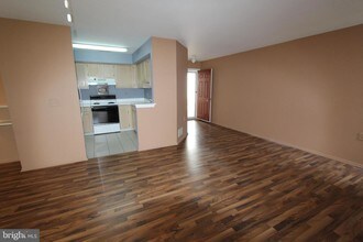 414 Walden Cir-Unit -414 in Trenton, NJ - Building Photo - Building Photo