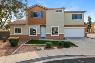 1575 E Baylor Ln in Gilbert, AZ - Building Photo