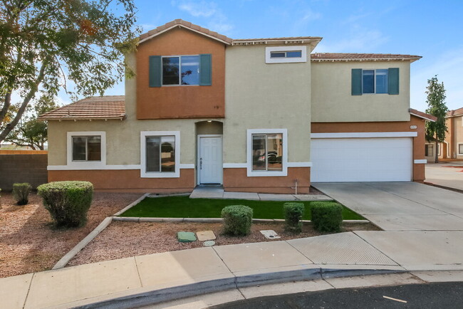 property at 1575 E Baylor Ln