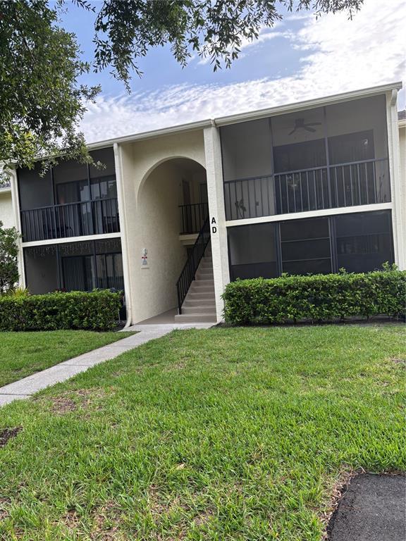 1400 Pine Glen Ln in Tarpon Springs, FL - Building Photo - Building Photo