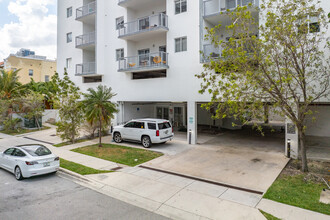 Edgewater in Miami, FL - Building Photo - Building Photo