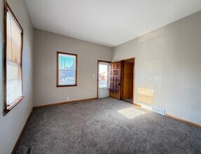7 Grace St in Council Bluffs, IA - Building Photo - Building Photo