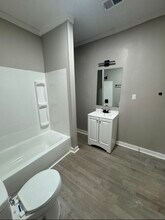 1006 Emmie St in Memphis, TN - Building Photo - Building Photo