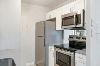 The Holt on Chisholm Trail in Fort Worth, TX - Building Photo - Building Photo