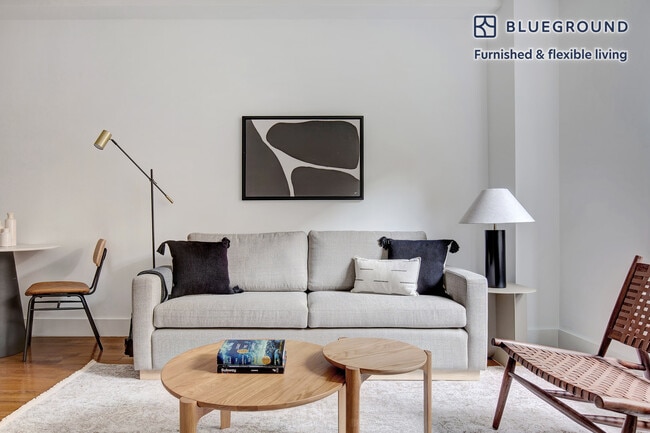 212 W 91st St in New York, NY - Building Photo - Building Photo