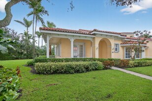 130 Mangrove Bay Way in Jupiter, FL - Building Photo
