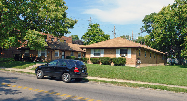 2525 Germantown St Apartments in Dayton, OH - Building Photo - Building Photo