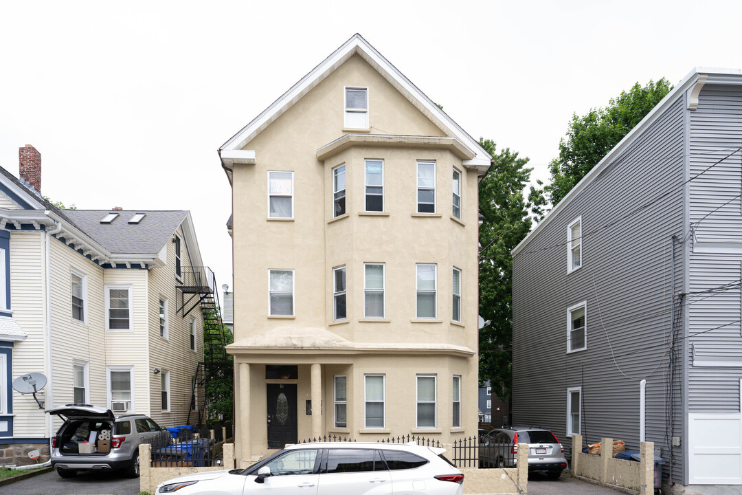 66 Mozart St, Unit 3 in Boston, MA - Building Photo