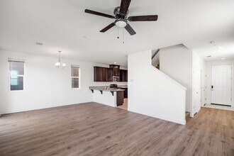 30 Palma Harbour Pl in Sacramento, CA - Building Photo - Building Photo