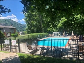 42 Fair St in Cold Spring, NY - Building Photo - Building Photo