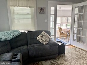 209 Ash Rd in Wallingford, PA - Building Photo - Building Photo