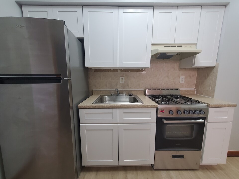 207 New York Ave in Jersey City, NJ - Building Photo