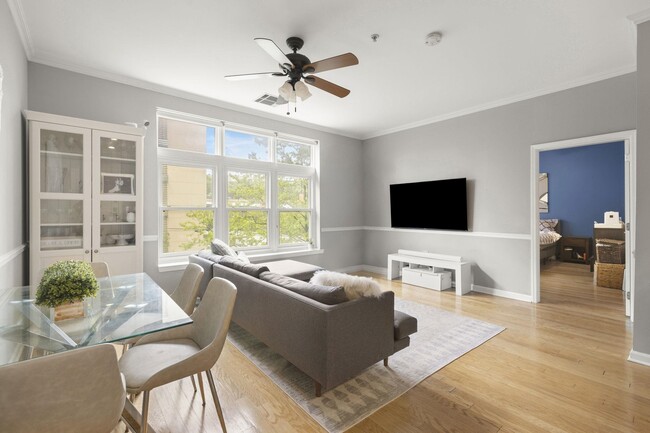 1300 Grand St in Hoboken, NJ - Building Photo - Building Photo