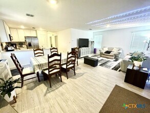 349 Marty Allen Lp in Jarrell, TX - Building Photo - Building Photo