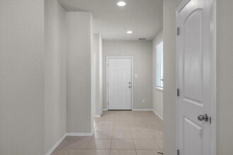 132 Fabion St in Niederwald, TX - Building Photo - Building Photo