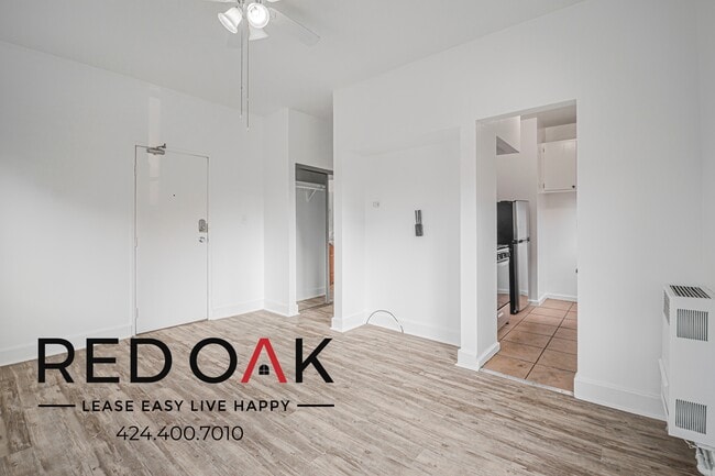 property at 250 Loma Dr