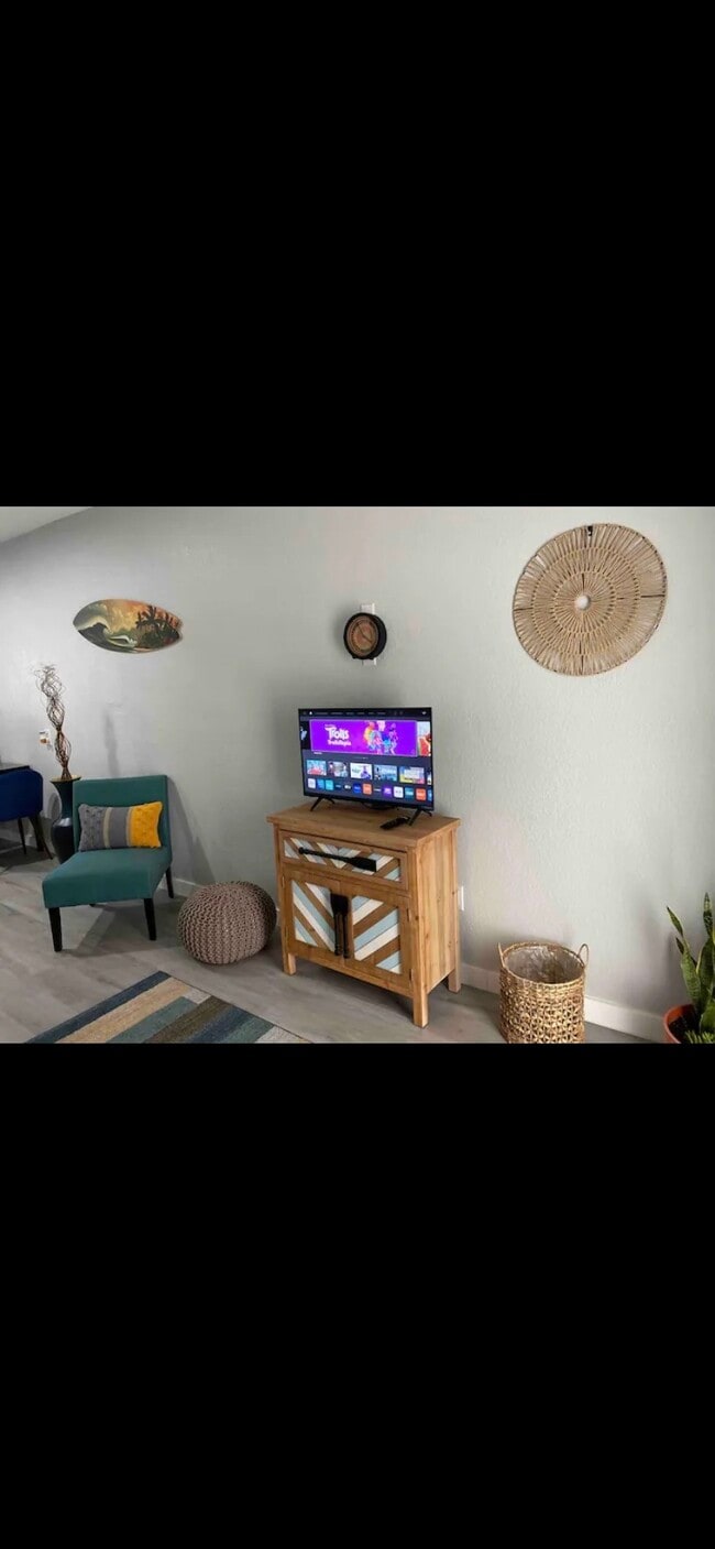 2820 SW 1st St in Miami, FL - Building Photo - Building Photo