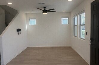 8337 E Irwin Ave in Mesa, AZ - Building Photo - Building Photo