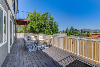 8046 Lemon Ave in La Mesa, CA - Building Photo - Building Photo