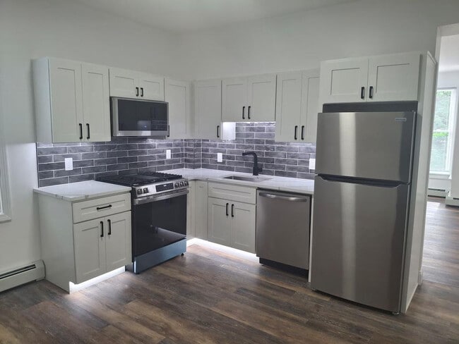 23 Handy St in Providence, RI - Building Photo - Building Photo