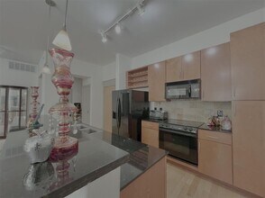 1901 Post Oak Blvd in Houston, TX - Building Photo - Building Photo