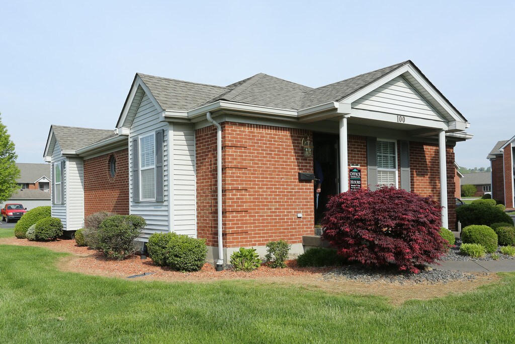 Kingsfield Apartments New Albany