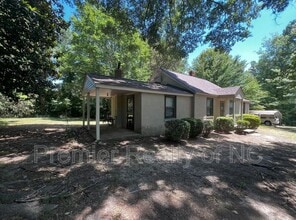 3964 U.S. Hwy 601 N in Mocksville, NC - Building Photo - Building Photo