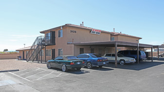 3125 N Walnut Rd in Las Vegas, NV - Building Photo