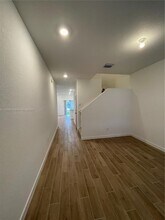 1672 SE 8th Ave in Florida City, FL - Building Photo - Building Photo
