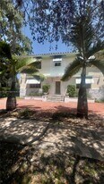 809 Ferdinand St in Coral Gables, FL - Building Photo